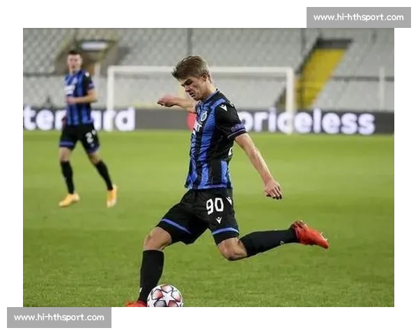 拉齐奥强硬驱逐训鹰师!露骨照片事件终落幕 拉齐奥强硬驱逐训鹰师!露骨照片事件终落幕