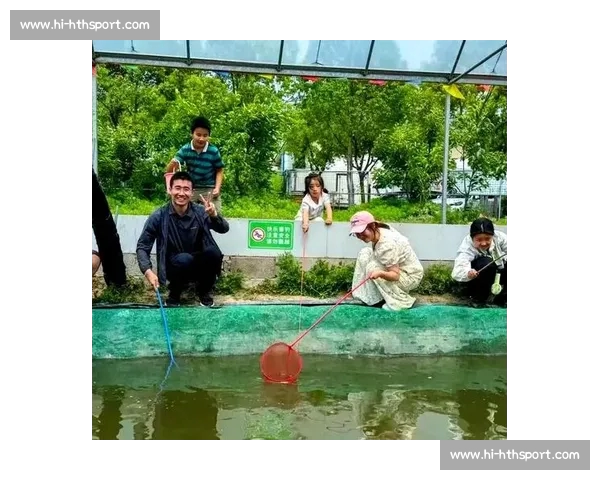 碧波映亲情 社区聚渔乐 ——和谐社区杯 家庭亲子垂钓联谊赛圆满落幕 碧波映亲情 社区聚渔乐 ——和谐社区杯 家庭亲子垂钓联谊赛圆满落幕